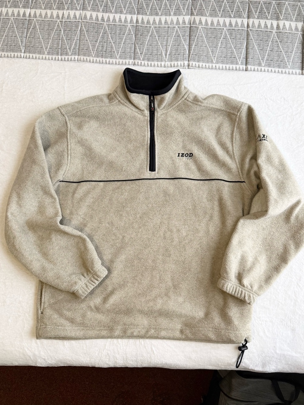 Izod Men's Cream 1/4 Zip Fleece Pullover with Contrast Trim